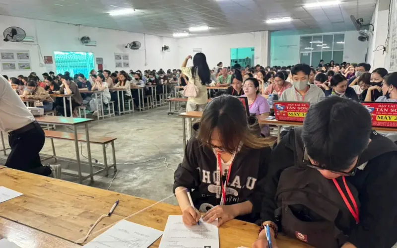 Học viên được hỗ trợ kiểm tra thông tin sau kỳ thi bằng lái xe máy